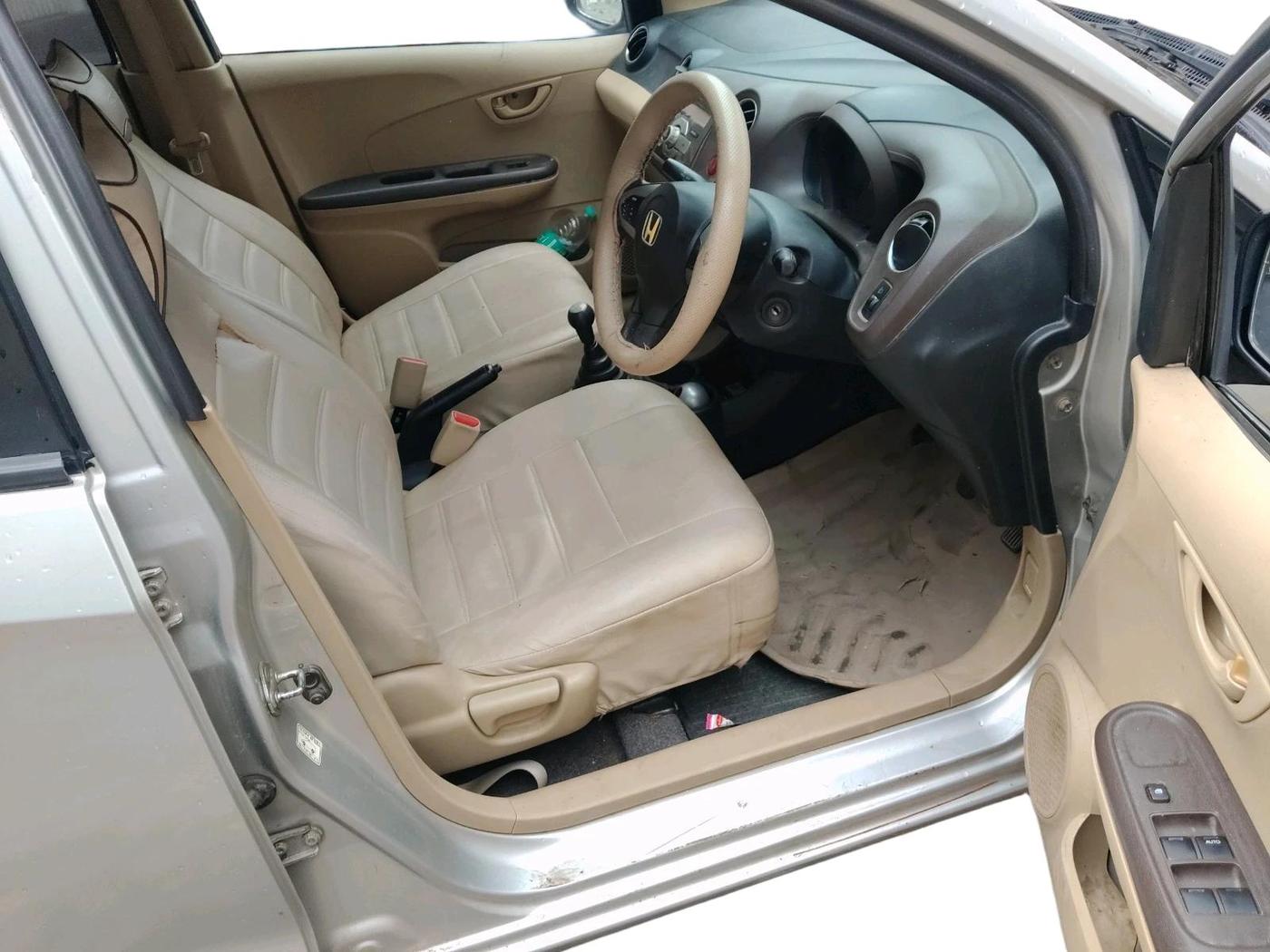 2011 Honda Brio E MT, Petrol, Manual, 78,562 km, interior