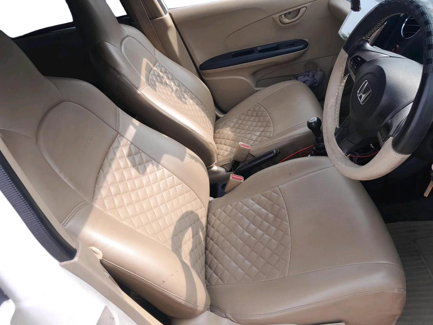 2015 Honda Amaze 1.2L I-VTEC S, Petrol, Manual, 61,449 km, interior