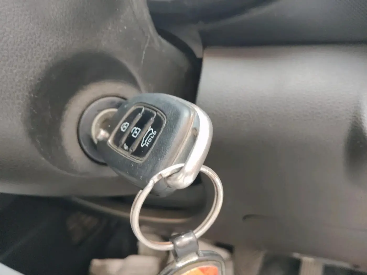 2022 Hyundai VENUE S+ 1.2, Petrol, Manual, 62,374 km, interior