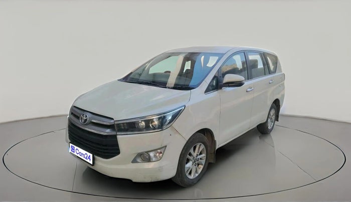 2017 Toyota Innova Crysta 2.4 VX 7 STR, Diesel, Manual, 2,09,476 km, exterior