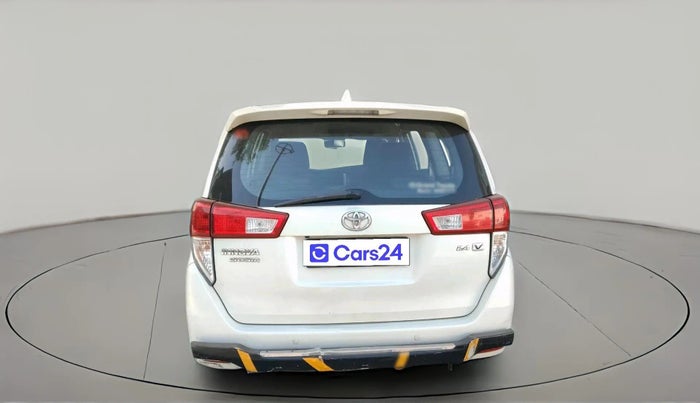 2017 Toyota Innova Crysta 2.4 VX 7 STR, Diesel, Manual, 2,09,476 km, exterior