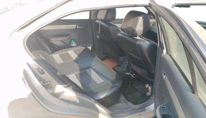 2011 Maruti Swift Dzire VXI, CNG, Manual, 1,51,000 km, interior