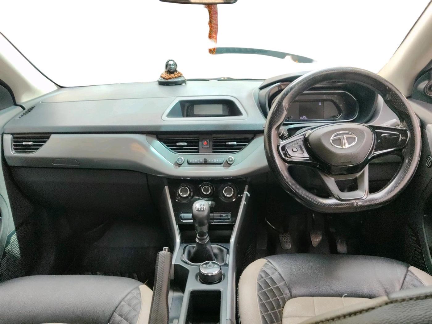 2022 Tata NEXON XM PLUS SUNROOF DIESEL, Diesel, Manual, 65,219 km, interior