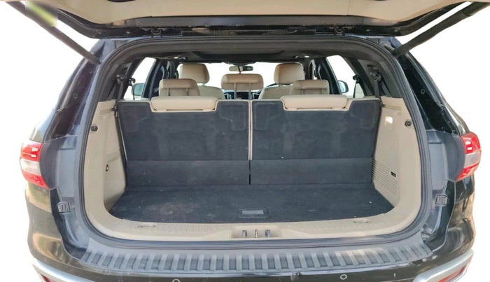 2019 Ford Endeavour TITANIUM PLUS 3.2 4X4 AT SUNROOF, Diesel, Automatic, 1,67,597 km, exterior