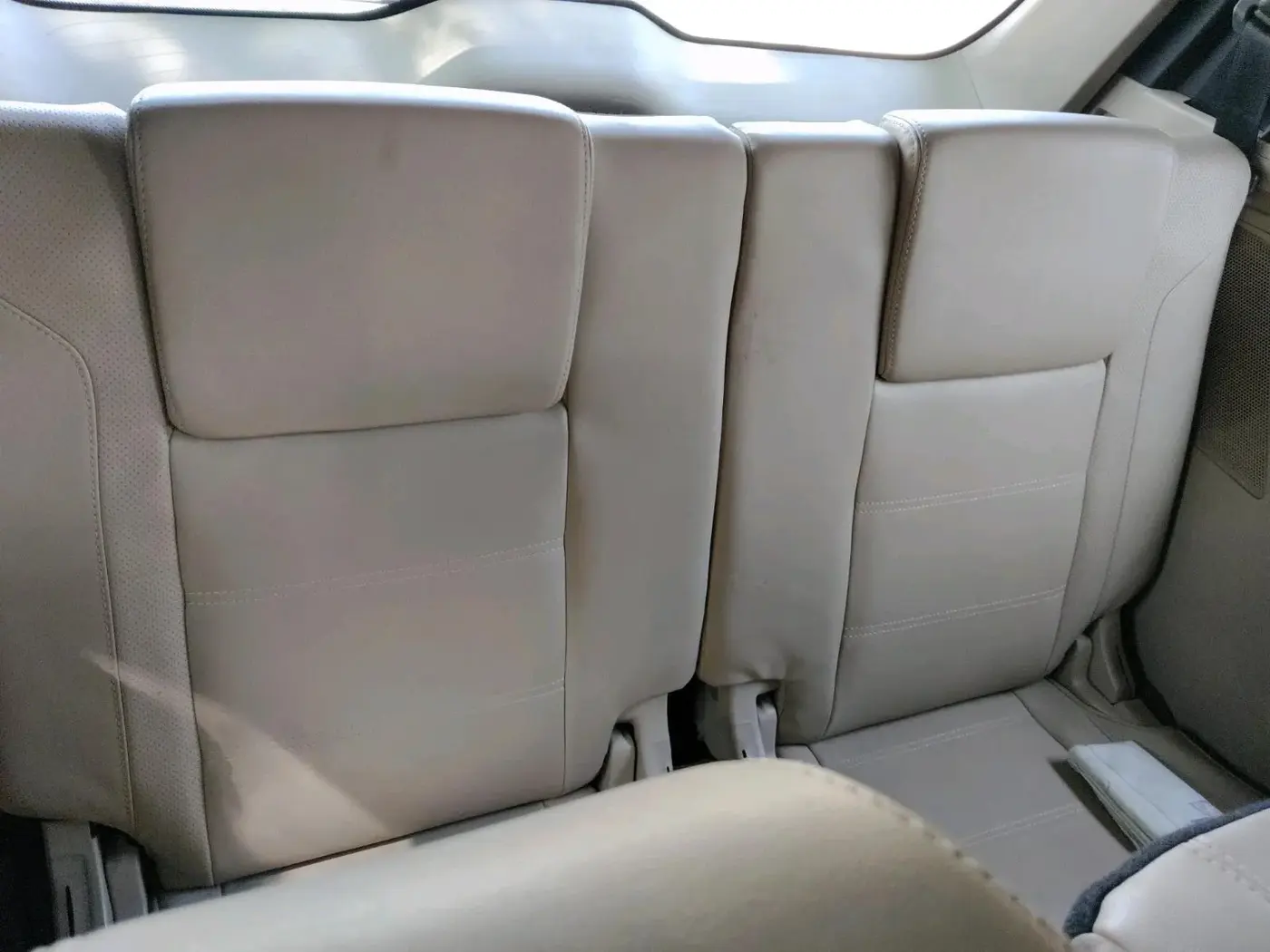 2019 Ford Endeavour TITANIUM PLUS 3.2 4X4 AT SUNROOF, Diesel, Automatic, 1,67,597 km, interior