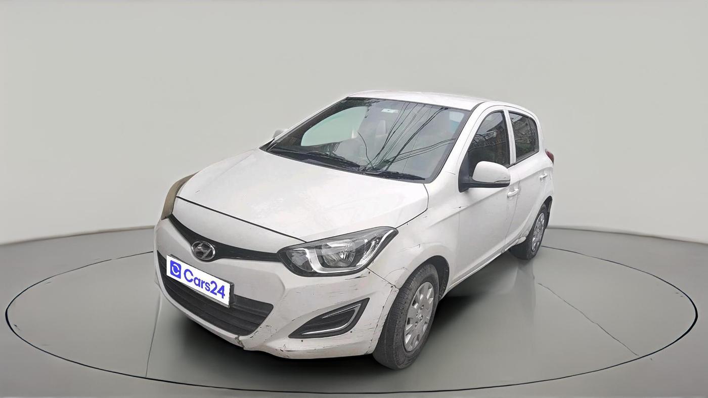 2013 Hyundai i20 MAGNA 1.2, Petrol, Manual, 1,17,335 km, exterior