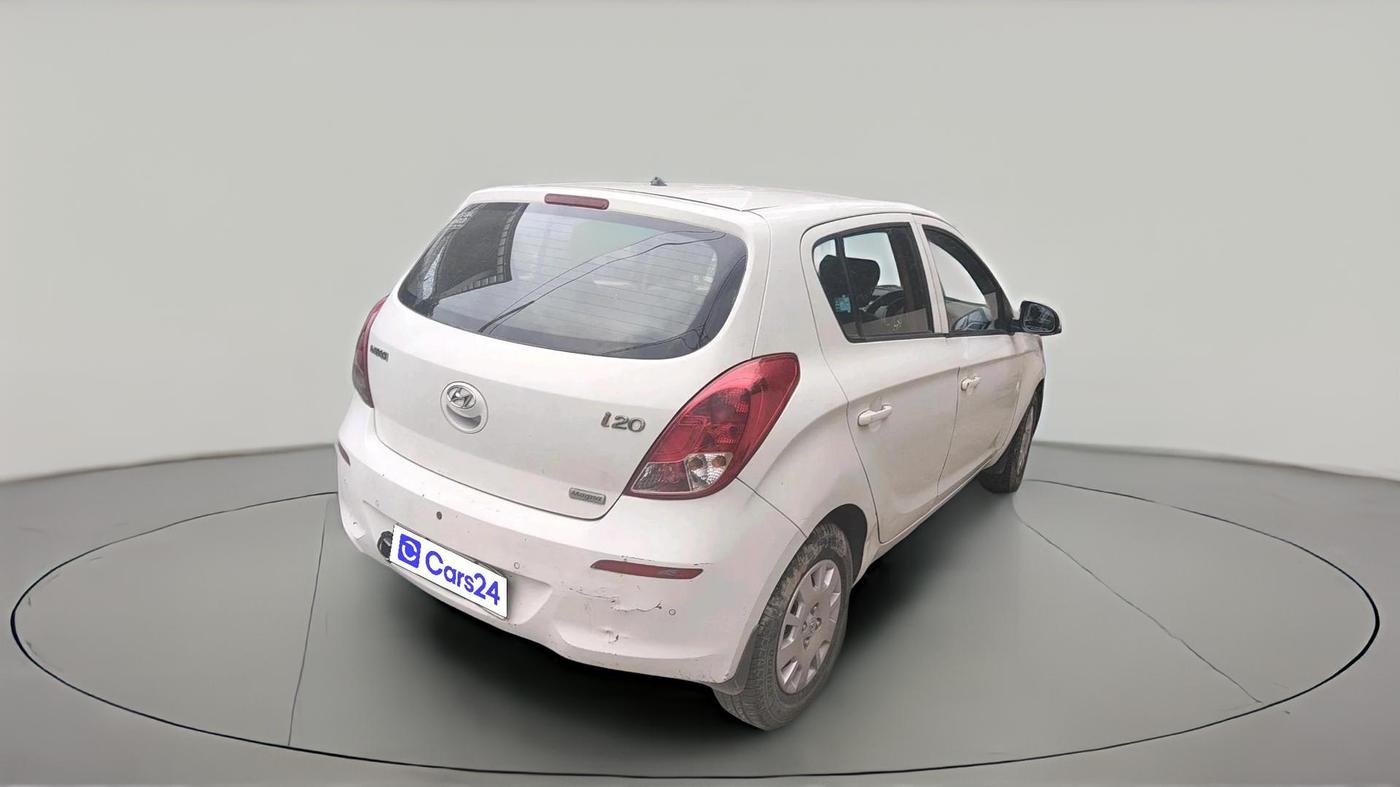 2013 Hyundai i20 MAGNA 1.2, Petrol, Manual, 1,17,335 km, exterior