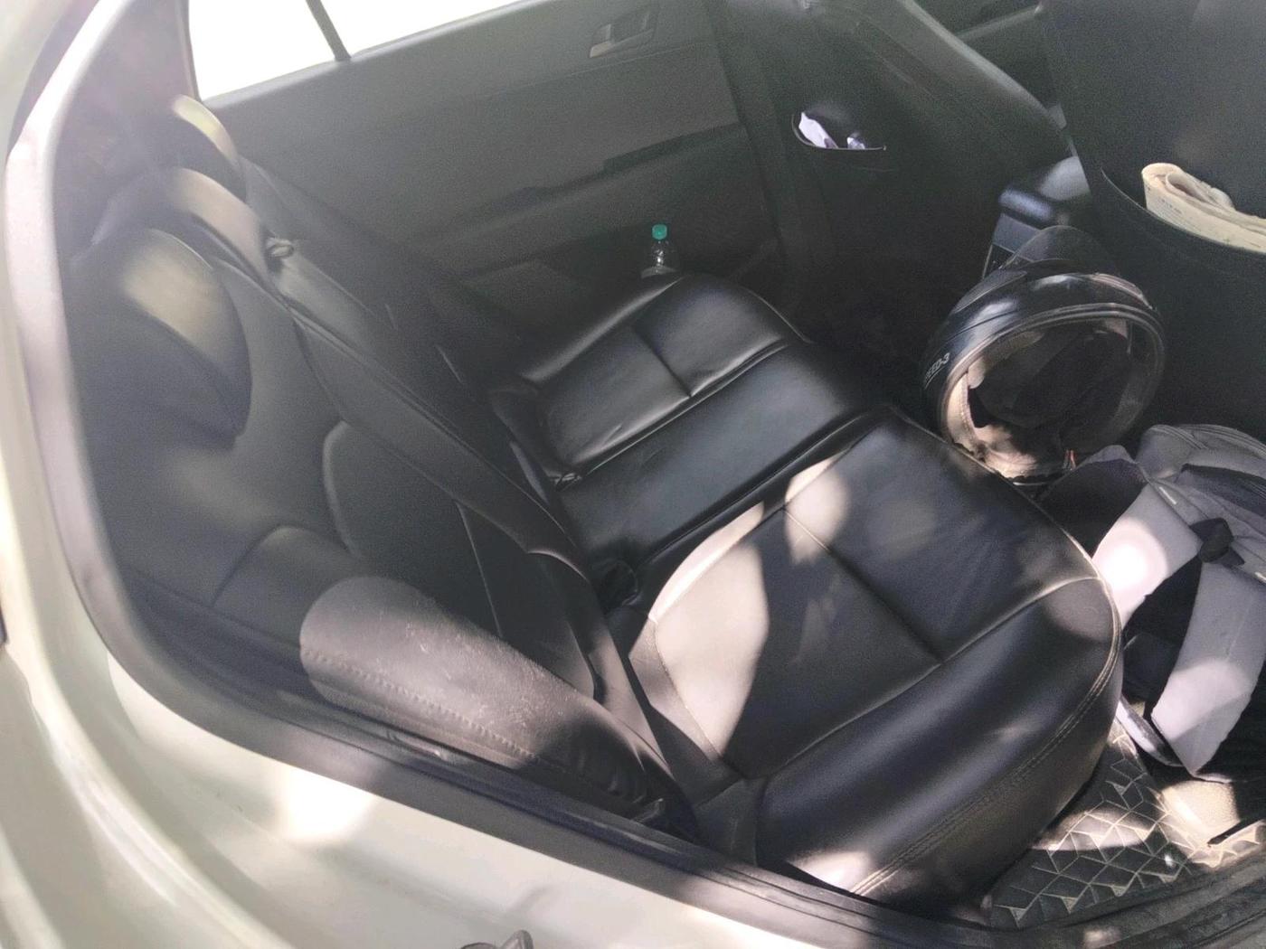 2017 Hyundai Creta SX PLUS 1.6 PETROL SPECIAL EDITION, CNG, Manual, 1,82,440 km, interior