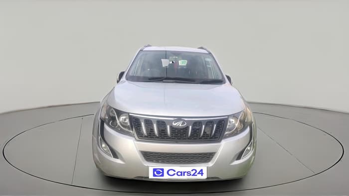 2017 Mahindra XUV500 W6, Diesel, Manual, 83,192 km, exterior
