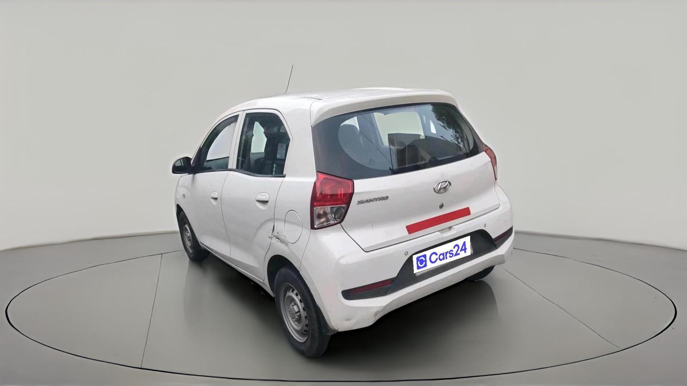 2019 Hyundai NEW SANTRO MAGNA, Petrol, Manual, 49,589 km, exterior