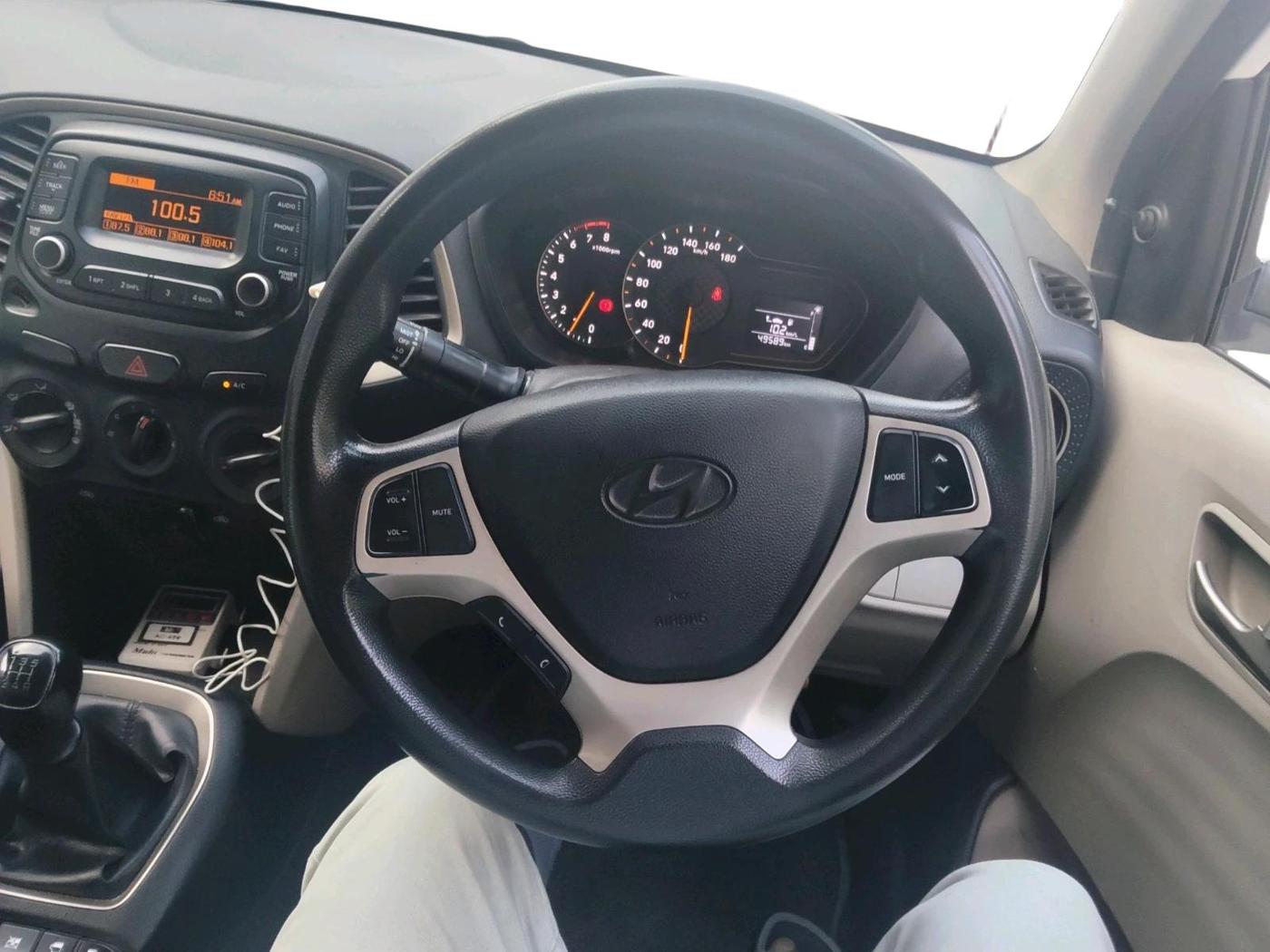 2019 Hyundai NEW SANTRO MAGNA, Petrol, Manual, 49,589 km, interior