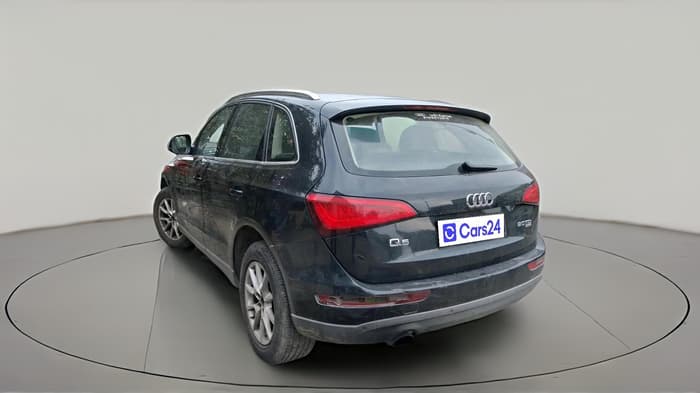 2013 Audi Q5 2.0 TDI QUATTRO, Diesel, Automatic, 1,12,239 km, exterior