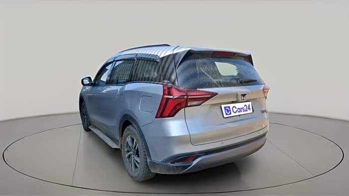 2023 Mahindra XUV700 AX 5 D MT 5 STR, Diesel, Manual, 61,827 km, exterior