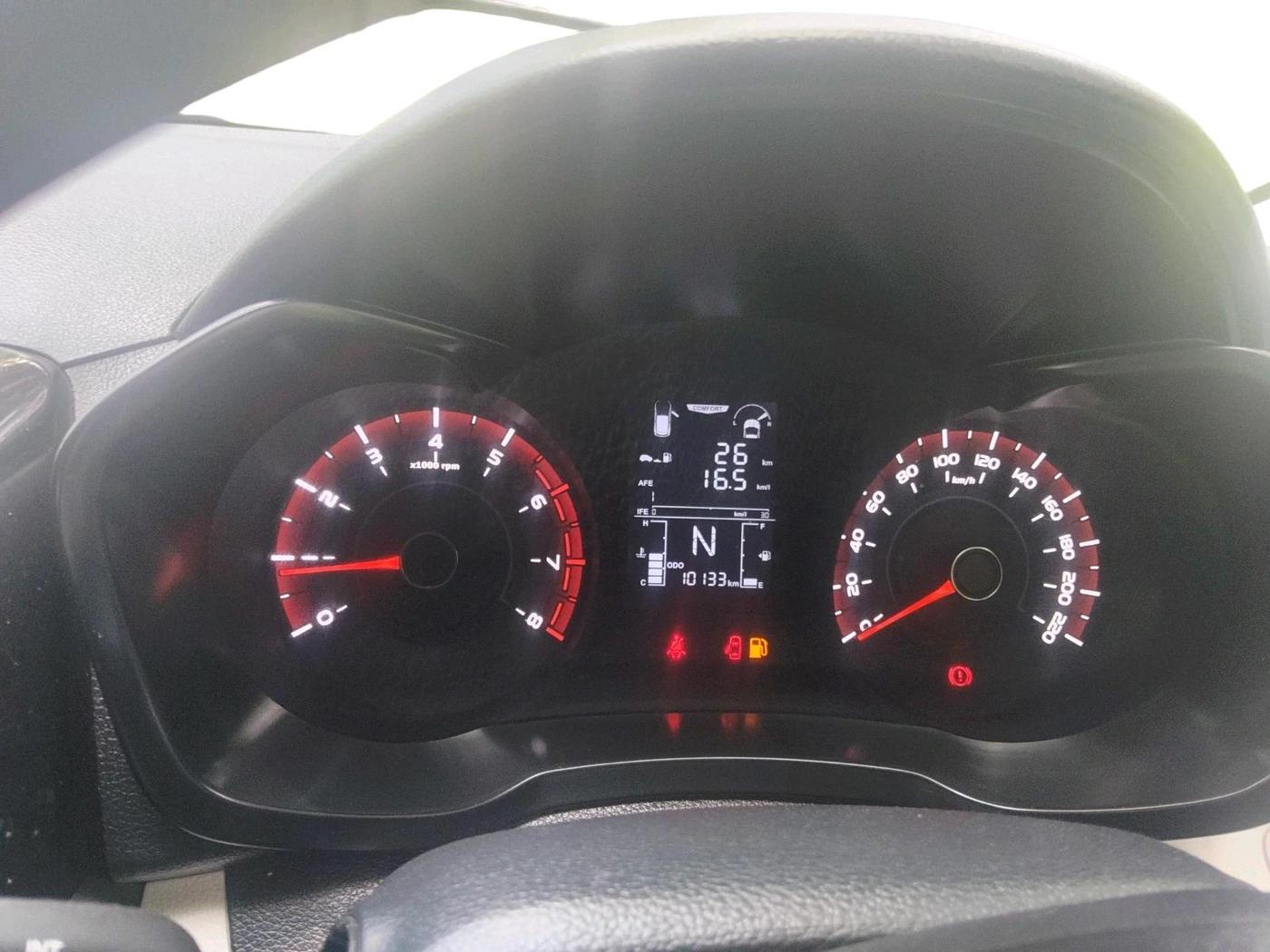 2026 Mahindra XUV 3XO REVX M (O)1.2 Petrol, Petrol, Manual, 10,133 km, interior