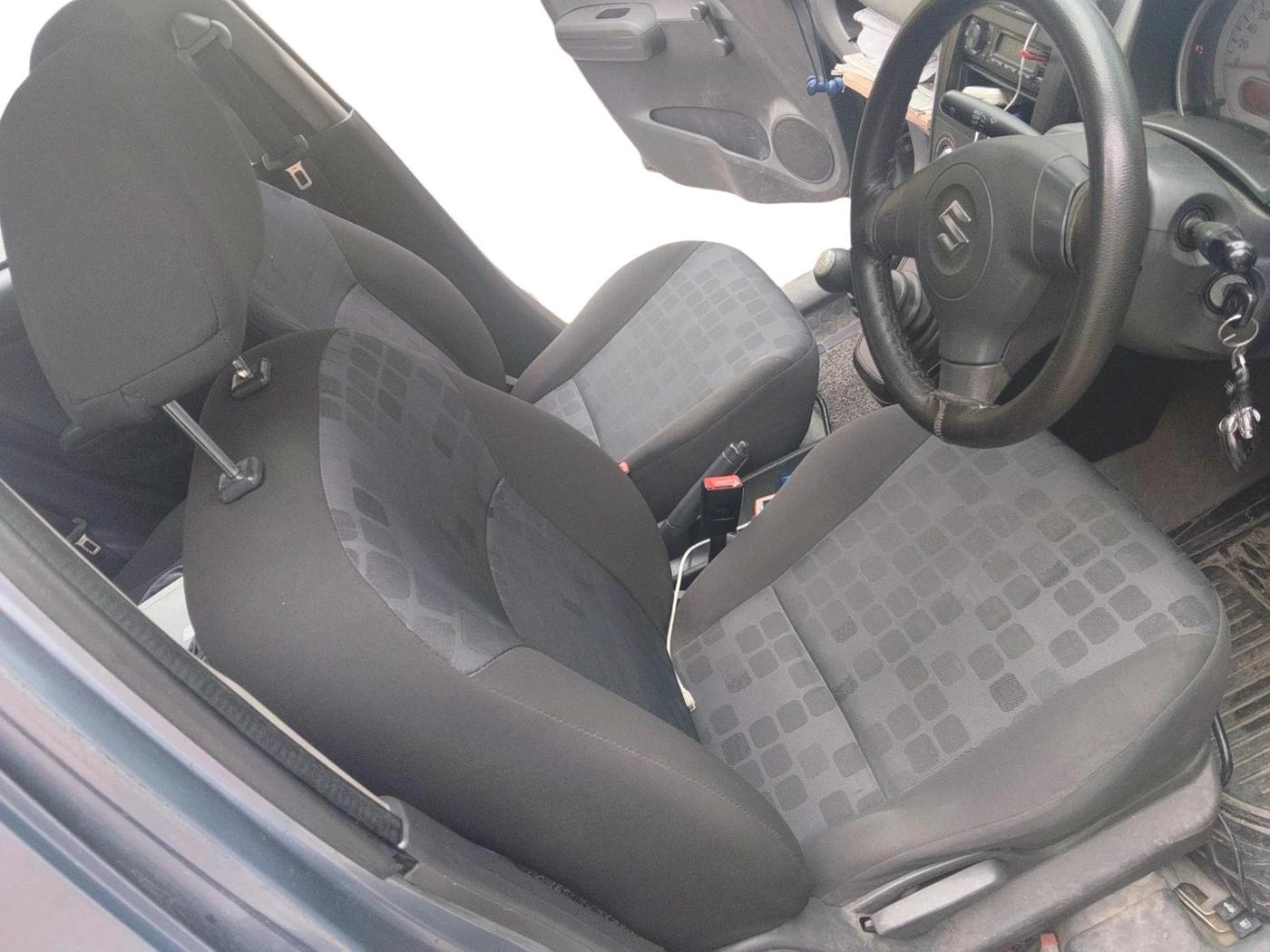 2013 Maruti Ritz VXI, Petrol, Manual, 95,281 km, interior