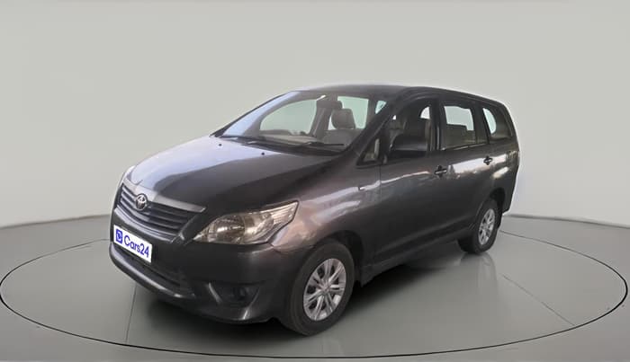 2013 Toyota Innova 2.5 GX 7 STR, Diesel, Manual, 2,33,543 km, exterior