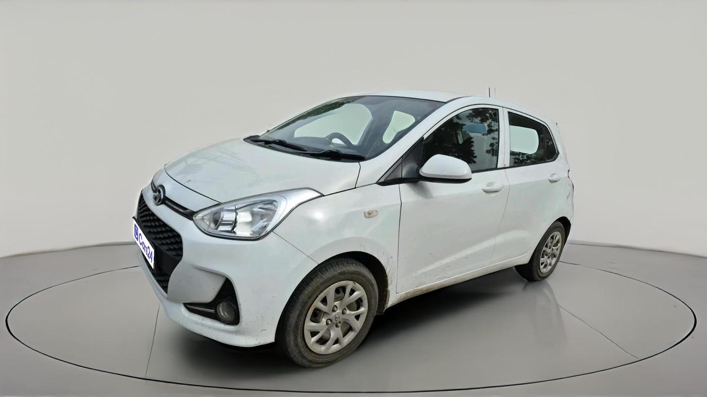 2018 Hyundai Grand i10 SPORTZ 1.2 KAPPA VTVT, CNG, Manual, 1,17,977 km, exterior