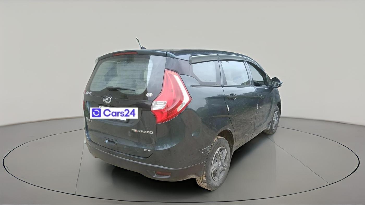 2018 Mahindra MARAZZO M4 8 STR, Diesel, Manual, 68,849 km, exterior