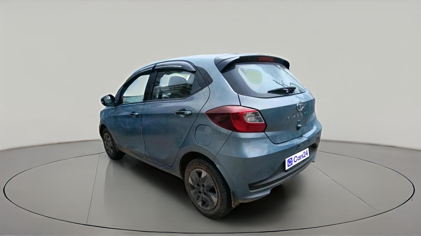 2023 Tata TIAGO EV XZ PLUS TECH LUX LONG RANGE, Electric, Automatic, 77,206 km, exterior