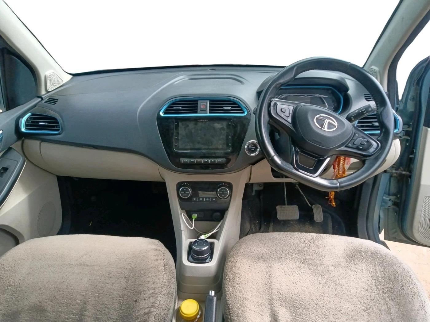 2023 Tata TIAGO EV XZ PLUS TECH LUX LONG RANGE, Electric, Automatic, 77,206 km, interior