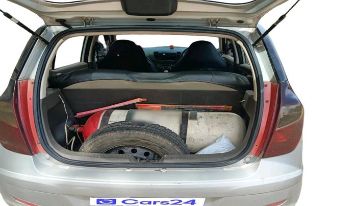 2011 Hyundai i10 ERA 1.1, CNG, Manual, 1,06,395 km, exterior