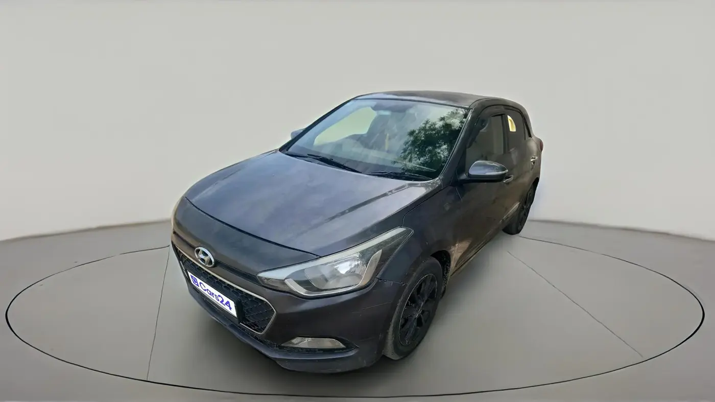 2015 Hyundai i20 SPORTZ 1.4 AT, Petrol, Automatic, 1,52,969 km, exterior