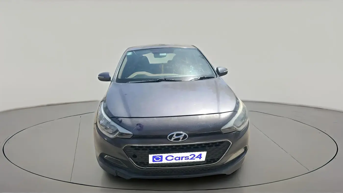 2015 Hyundai i20 SPORTZ 1.4 AT, Petrol, Automatic, 1,52,969 km, exterior