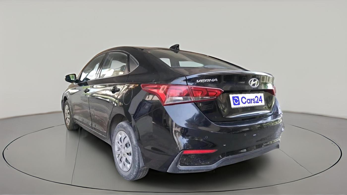 2019 Hyundai Verna 1.4 EX CRDI, Diesel, Manual, 1,37,013 km, exterior