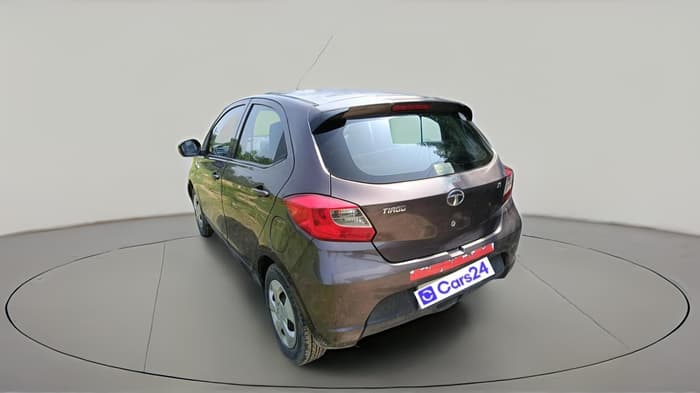 2017 Tata Tiago XT PETROL, CNG, Manual, 1,32,037 km, exterior