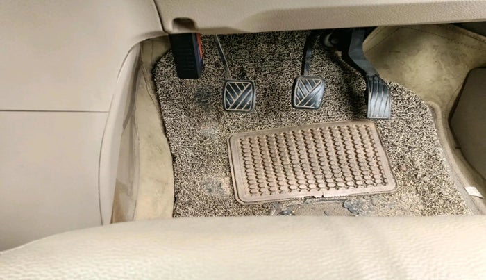 2016 Maruti Ertiga VDI SHVS, Diesel, Manual, 79,175 km, interior