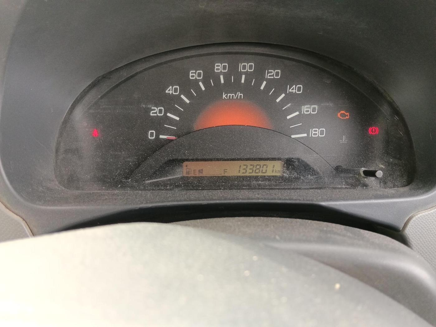 2011 Maruti Wagon R 1.0 LXI, CNG, Manual, 1,33,801 km, interior