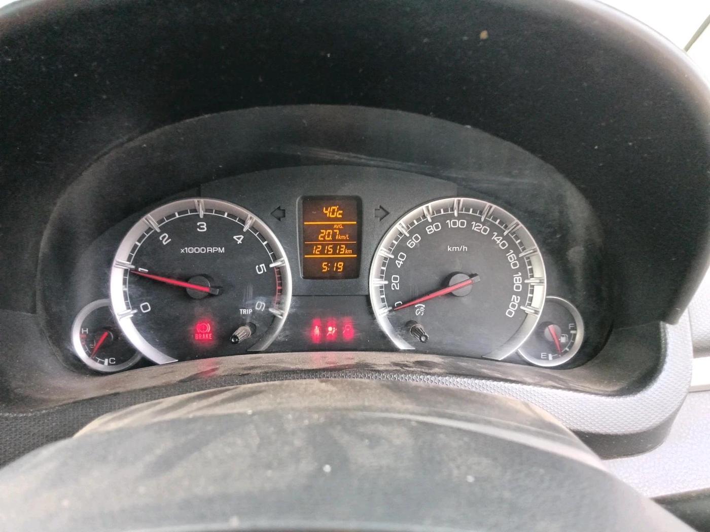 2015 Maruti Swift ZDI, Diesel, Manual, 1,21,513 km, interior