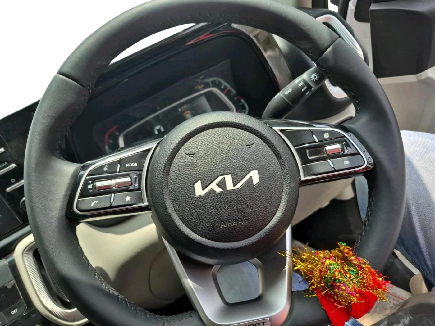 2026 KIA SONET HTK PLUS 1.5 DIESEL MT, Diesel, Manual, 3,067 km, interior