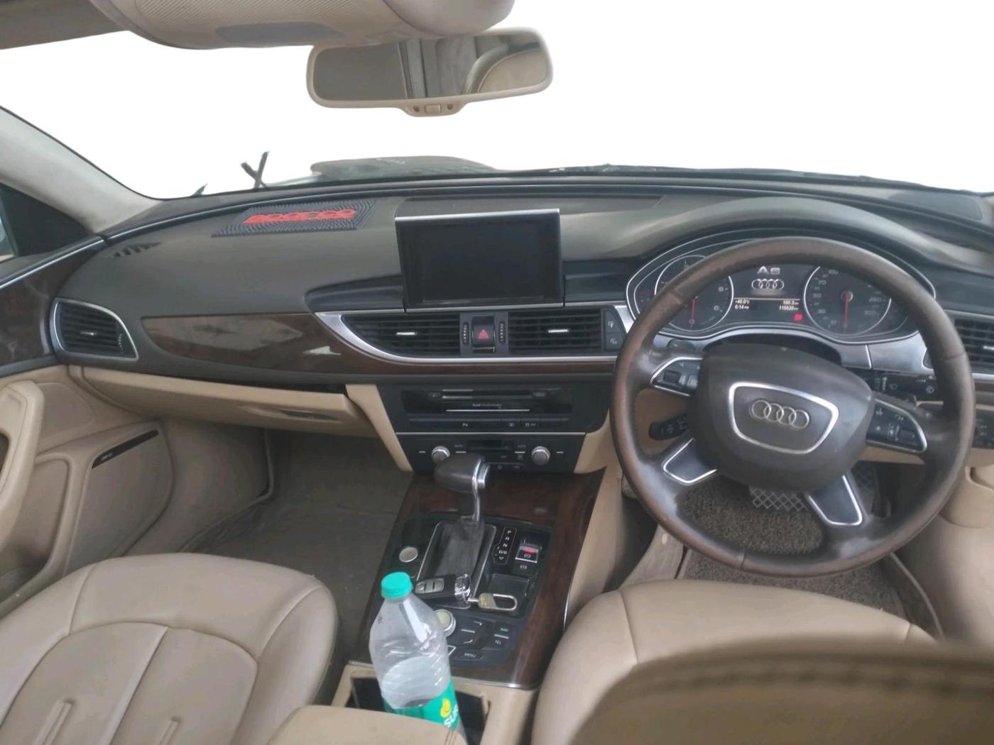 2013 Audi A6 2.0 TDI PREMIUM, Diesel, Automatic, 1,15,528 km, interior