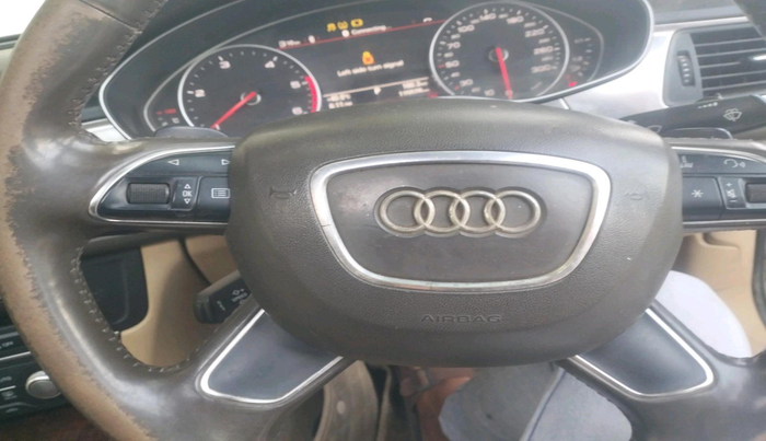 2013 Audi A6 2.0 TDI PREMIUM, Diesel, Automatic, 1,15,528 km, interior