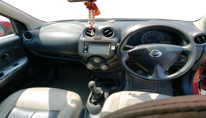 2018 Nissan Micra Active XL, CNG, Manual, 1,29,744 km, interior