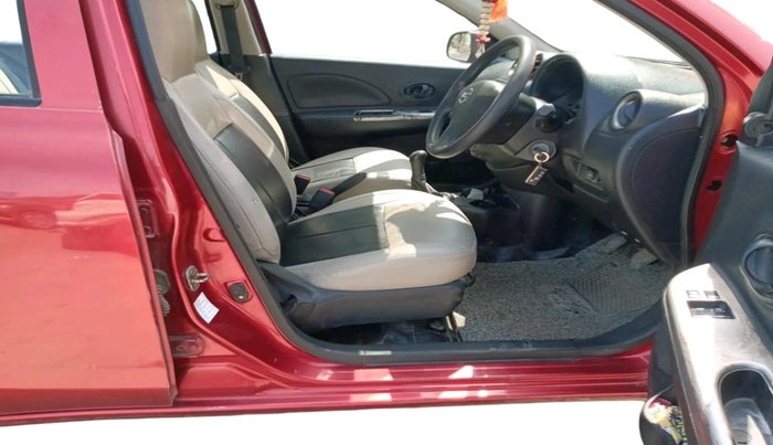 2018 Nissan Micra Active XL, CNG, Manual, 1,29,744 km, interior