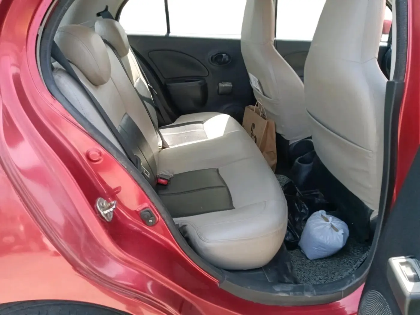 2018 Nissan Micra Active XL, CNG, Manual, 1,29,744 km, interior