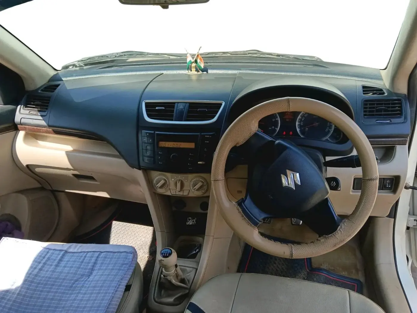2013 Maruti Swift Dzire VDI, Diesel, Manual, 1,28,942 km, interior