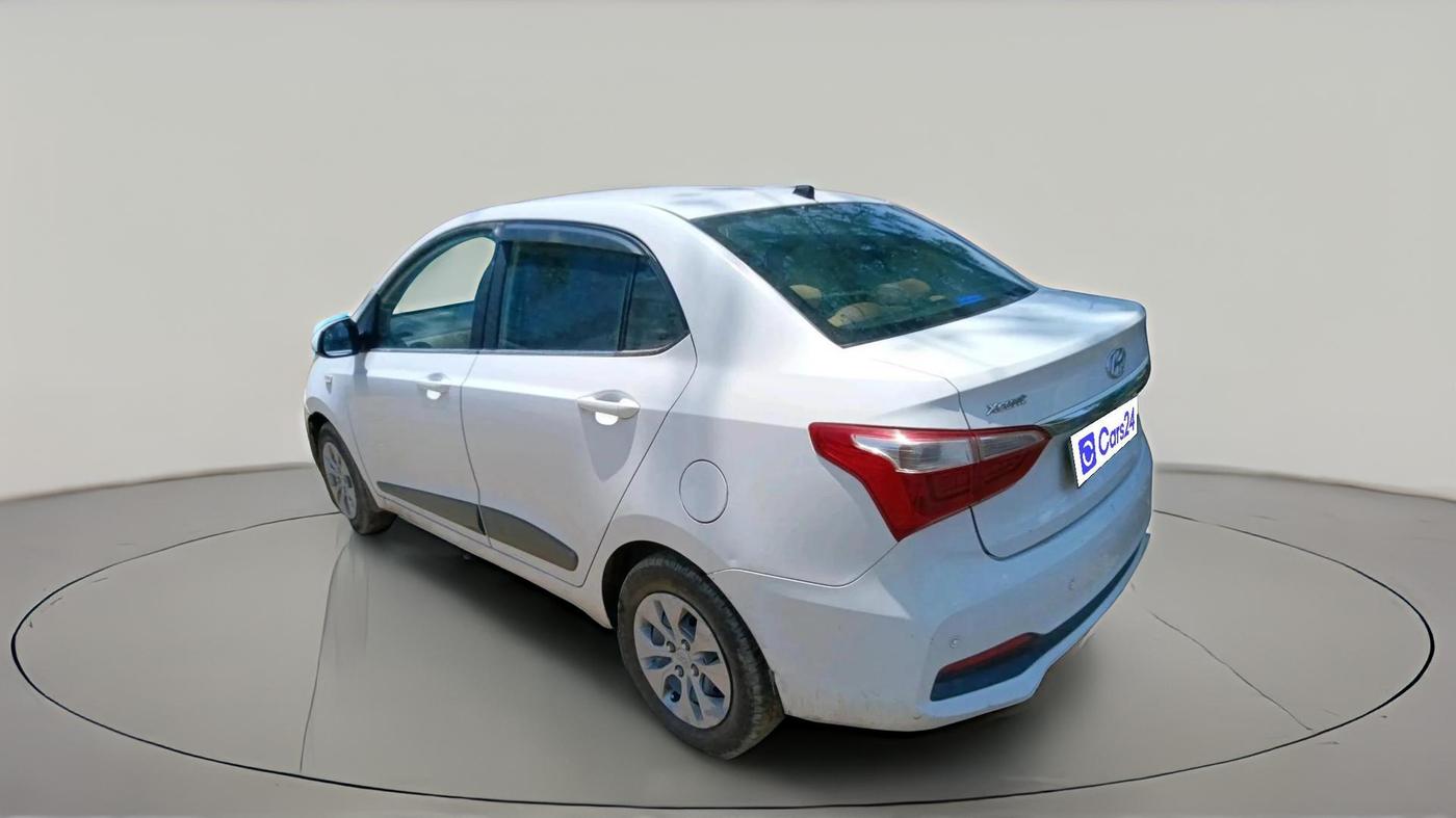 2017 Hyundai Xcent E+ 1.2 CRDI, Diesel, Manual, 95,000 km, exterior