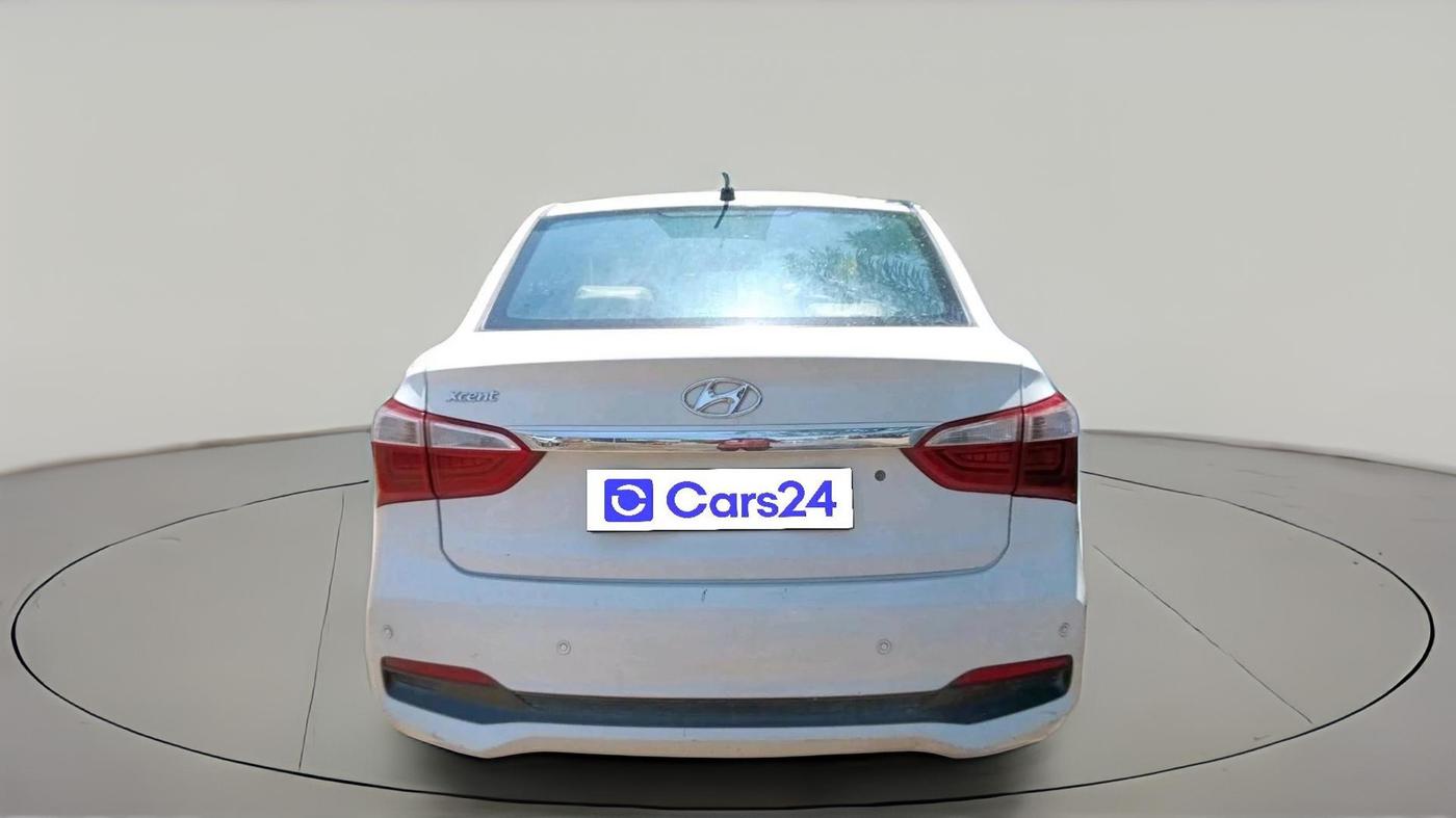 2017 Hyundai Xcent E+ 1.2 CRDI, Diesel, Manual, 95,000 km, exterior
