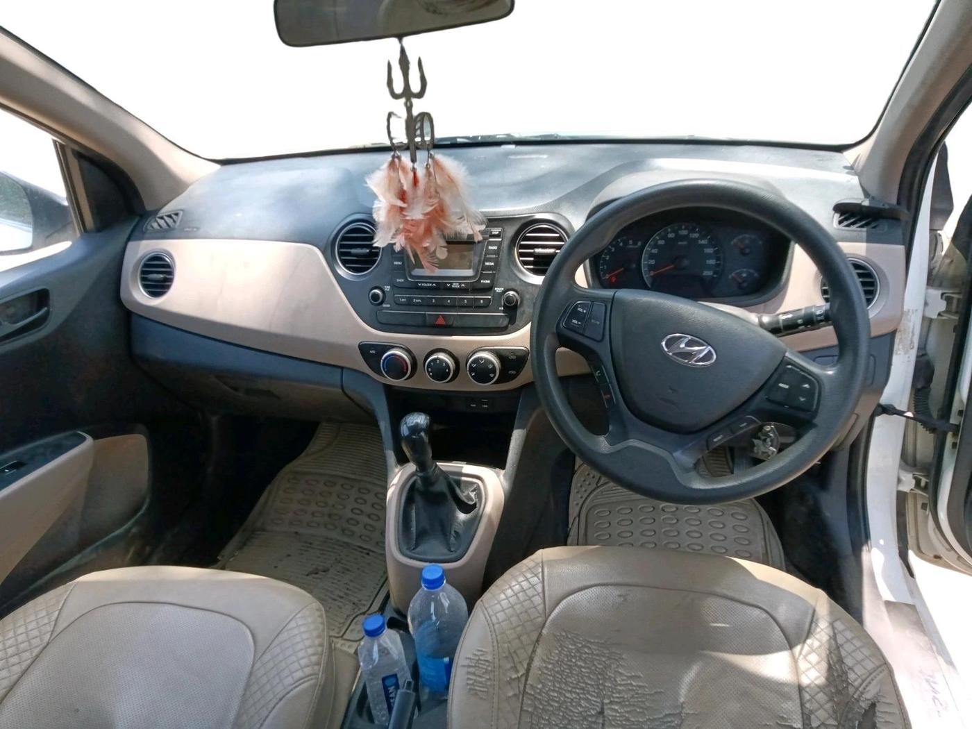 2017 Hyundai Xcent E+ 1.2 CRDI, Diesel, Manual, 95,000 km, interior