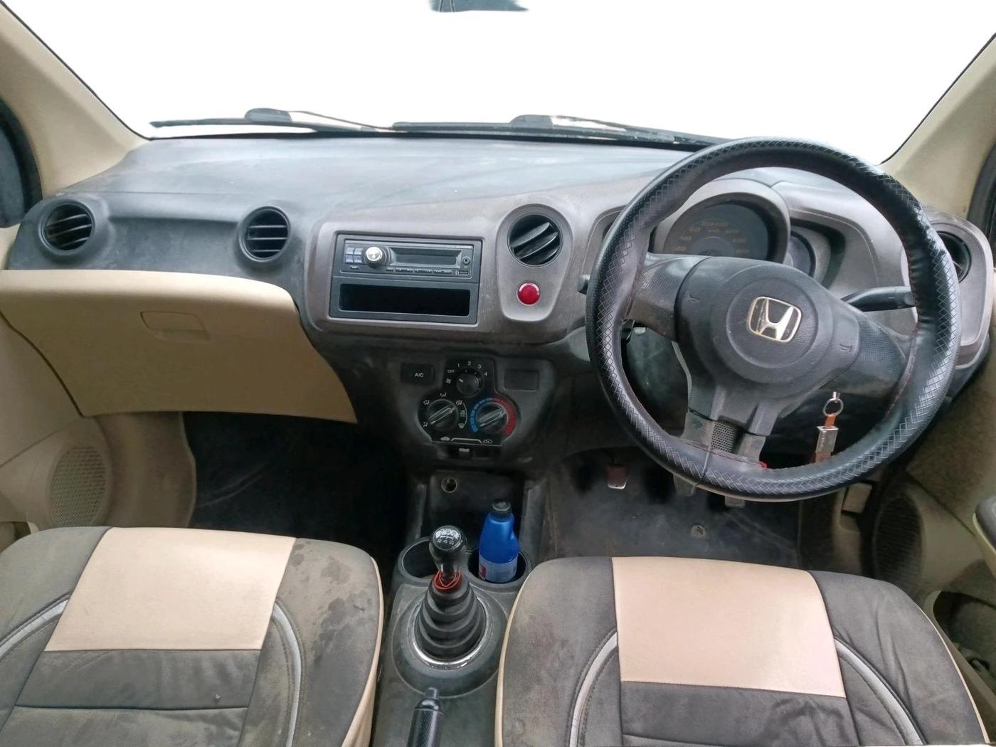 2013 Honda Amaze 1.5L I-DTEC EX, Diesel, Manual, 1,57,315 km, interior
