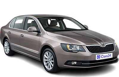 2015 Skoda Superb - Sedan - Petrol - Manual - ₹4.80 lakh