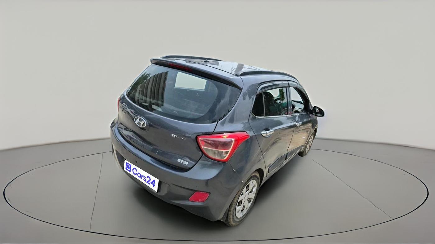 2016 Hyundai Grand i10 SPORTZ 1.2 KAPPA VTVT, CNG, Manual, 1,04,132 km, exterior