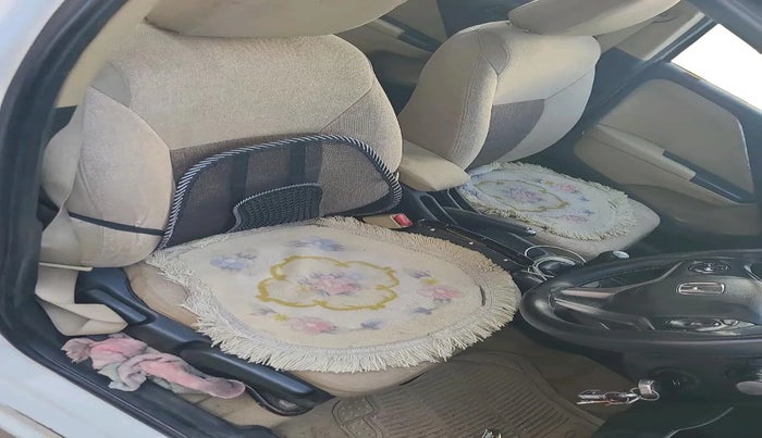 2014 Honda City 1.5L I-DTEC SV, Diesel, Manual, 1,15,864 km, interior