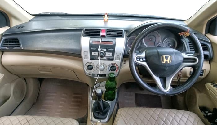 2011 Honda City 1.5L I-VTEC S MT, CNG, Manual, 1,15,331 km, interior