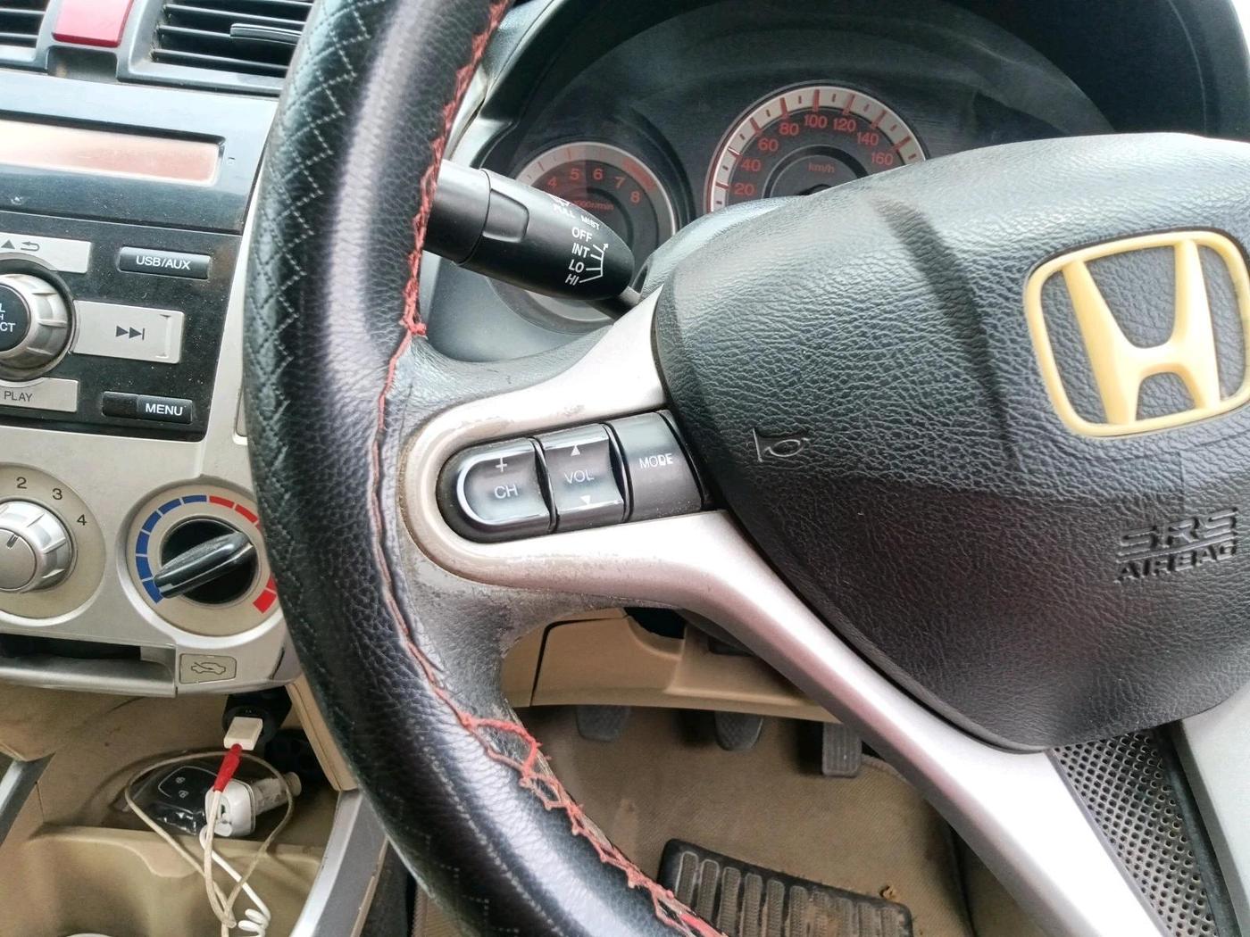2011 Honda City 1.5L I-VTEC S MT, CNG, Manual, 1,11,569 km, interior