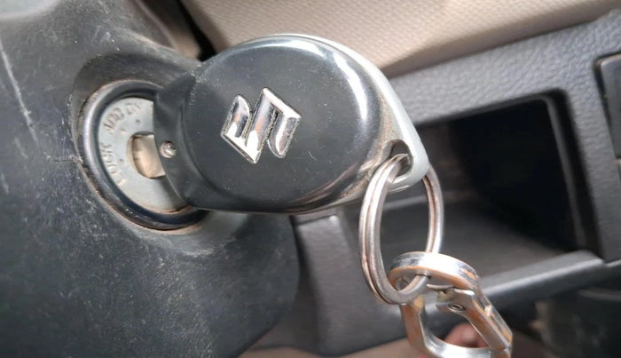 2016 Maruti Wagon R 1.0 VXI, CNG, Manual, 1,33,869 km, interior