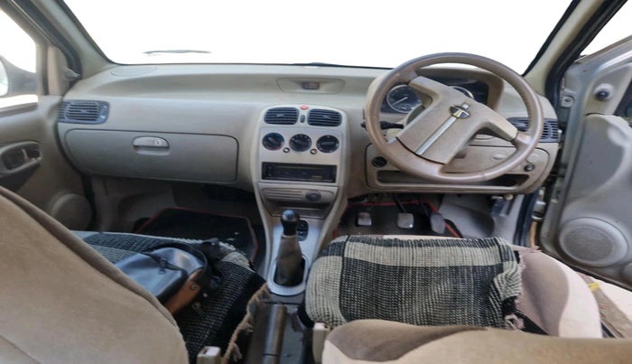 2009 Tata Indigo CS LX TDI, Diesel, Manual, 99,873 km, interior